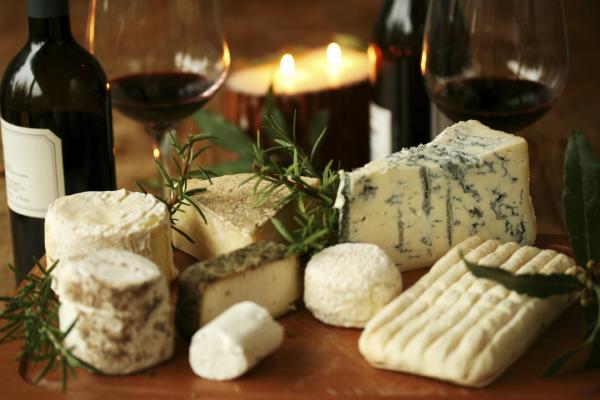 The perfect pairing: wine and cheese