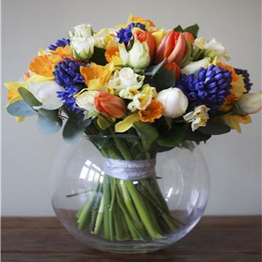10% off Mother's Day flowers with Gardenia of London